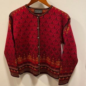 Beautiful Dale of Norway cardigan